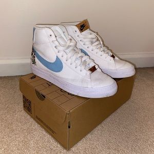 Nike Women’s Blazer Mid 77 SE Indigo size 6.5